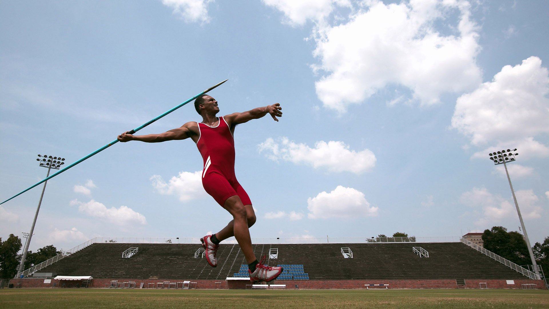中国足球青训培训班首次试行短期课程，中国足球青训学校有哪些